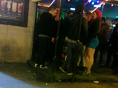 candid thick party girl