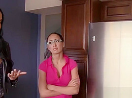 chick gets fucked by lesbian in glasses