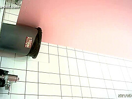 chinese girls go to toilet 294