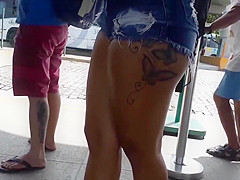 gostosona de shortinho socado #1