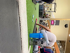gym candid whore stretching
