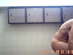 hidden shower caught my friends busty wife