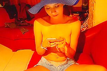 karly4you enregistrement intime le 20/01/15 09:33 de chaturbate