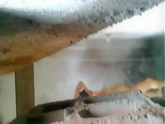pillada en la ducha