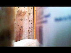 roommate Isabell in the shower