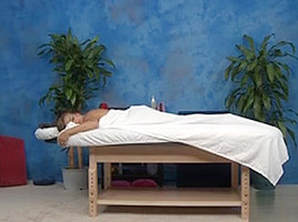 teen 18+ Hottie Gives Up The Pink To Her Massage Therapist
